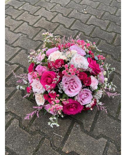 Coussin de deuil tons roses