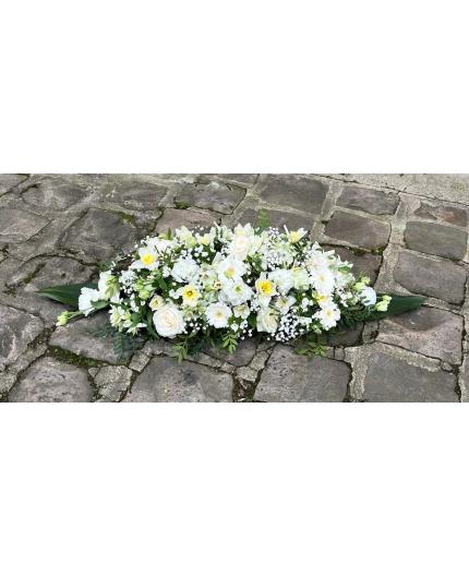 Composition de deuil blanc et vert