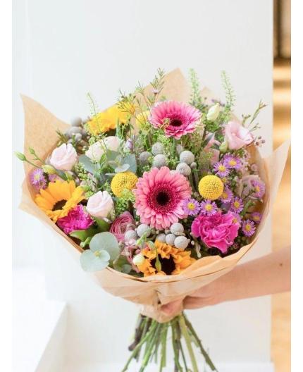 Bouquet du fleuriste tons jaune et rose