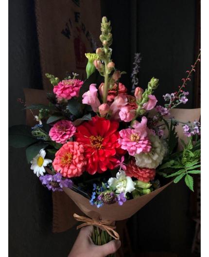 Bouquet du fleuriste coloré 