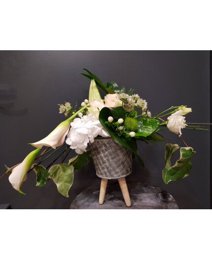 Composition assymétrique blanche et verte