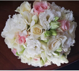 BOUQUET DE MARIEE ROND 