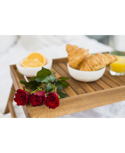 Petit déjeuner coloré et livré