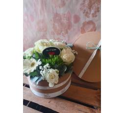 Grande boîte d'amour blanche